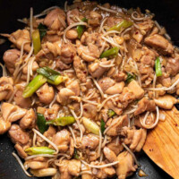 Porc sauté aux germes de soja