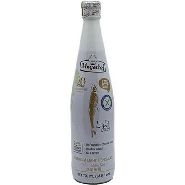 SAUCE DE POISSON PREMIUM L&Eacute;G&Egrave;RE MOINS SAL&Eacute;E 700ML MEGACHEF