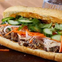 Bánh mì (sandwich vietnamien)