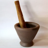mortier pilon thai en terre 
