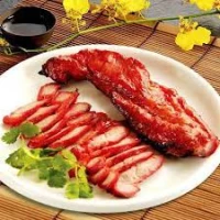 叉烧 (chā shāo) : Porc laqué cuit au four